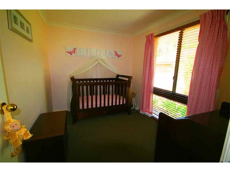 1 Lackenwood Crescent, Galston NSW 2159