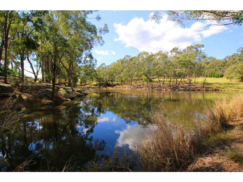 2 Gracemere Crescent, Glenorie NSW 2157