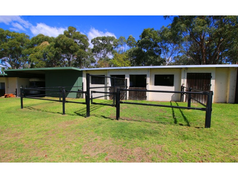 2 Gracemere Crescent, Glenorie NSW 2157