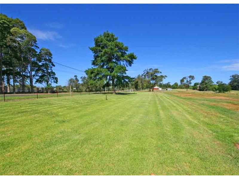 24-26 Colbran Avenue, Kenthurst NSW 2156