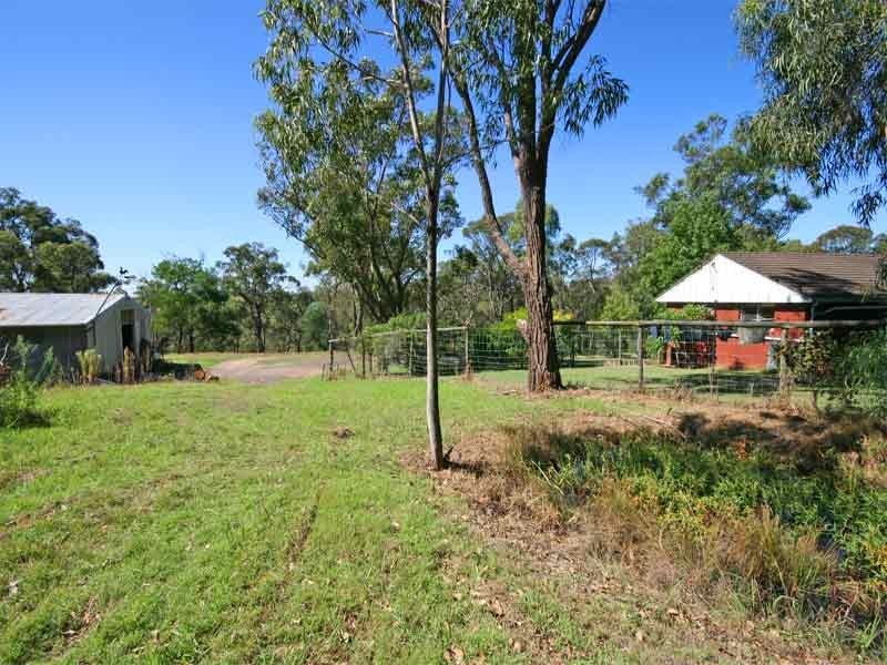 1 Calabash Road, Arcadia NSW 2159