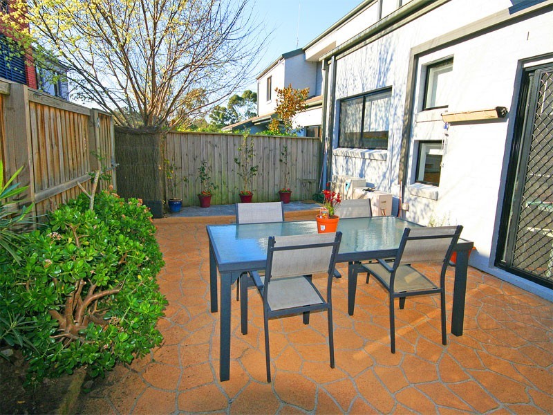 16/364 Galston Road, Galston NSW 2159