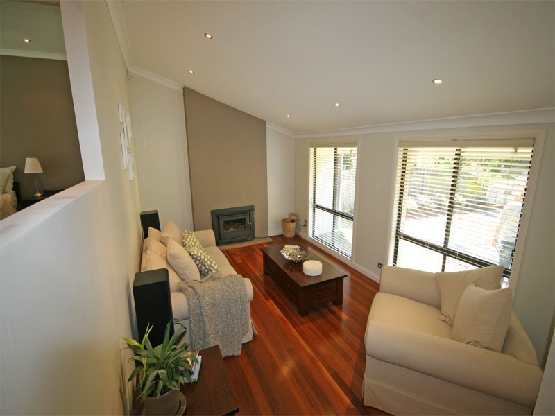 2 The Knoll, Galston NSW 2159