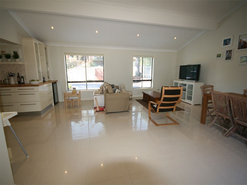 2 The Knoll, Galston NSW 2159