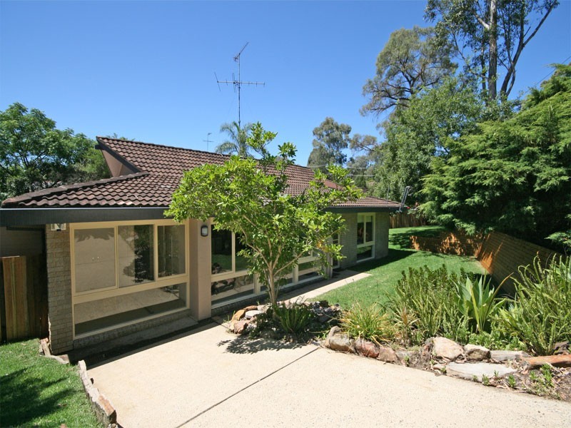 3 Rosebank Avenue, Dural NSW 2158