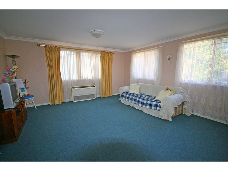 6 Griffith Close, Galston NSW 2159