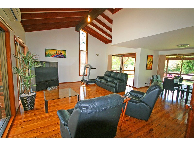 7 Forest Place, Galston NSW 2159