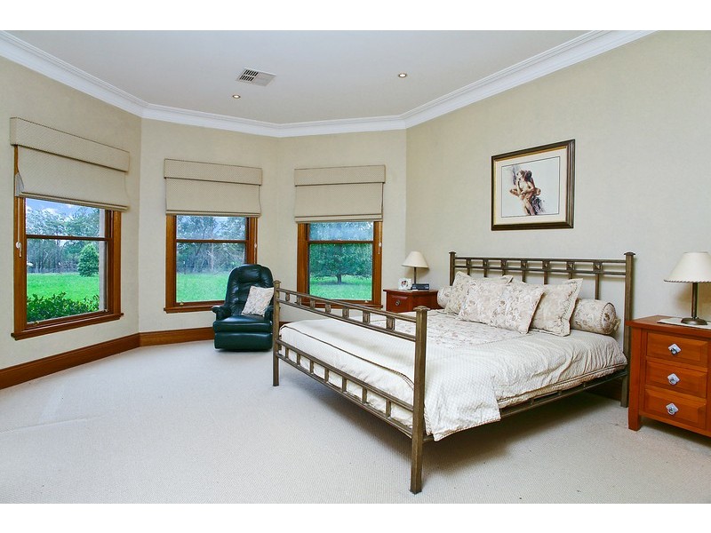 153 Arcadia Rd, Arcadia NSW 2159