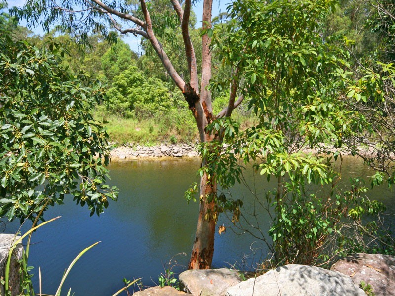 2 Bay Rd, Arcadia NSW 2159