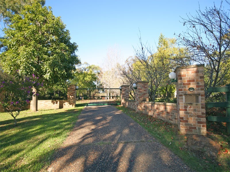 4 Karalee Road, Galston NSW 2159