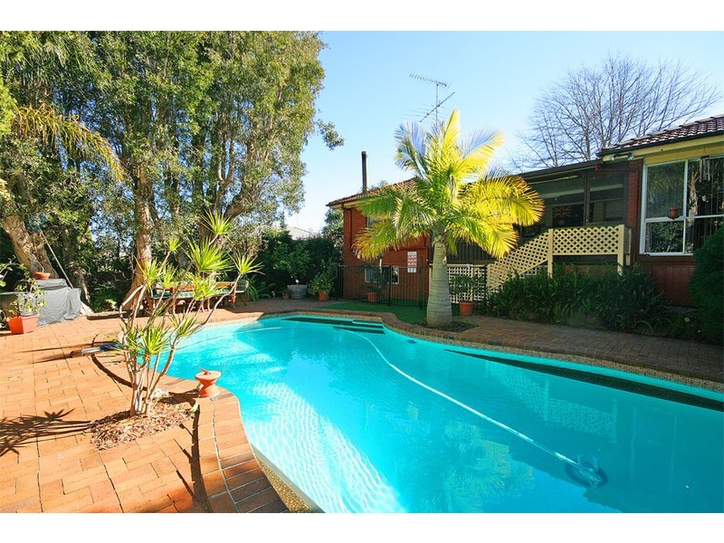 11 Olola Ave, Castle Hill NSW 2154