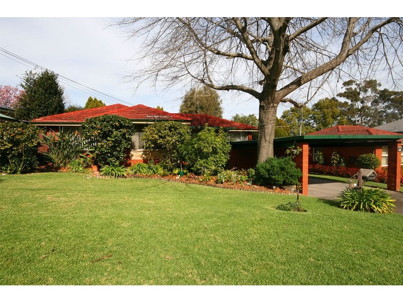 11 Olola Ave, Castle Hill NSW 2154