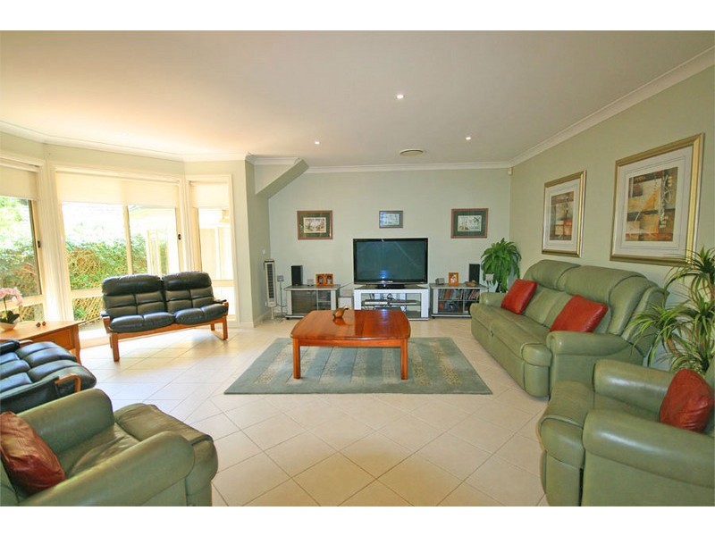 5 Lynton Green, West Pennant Hills NSW 2125