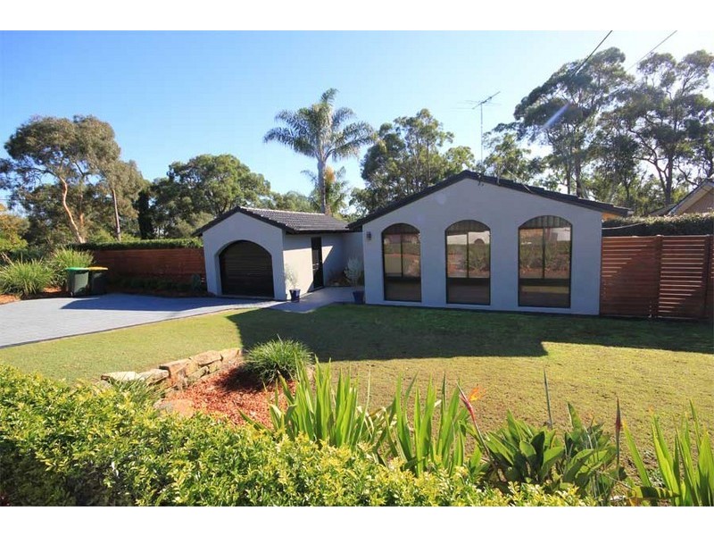 1 Lackenwood Crescent, Galston NSW 2159