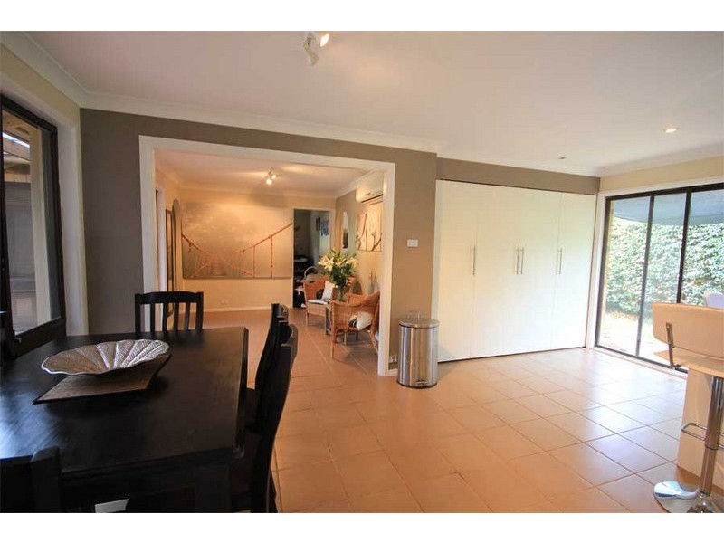 1 Lackenwood Crescent, Galston NSW 2159