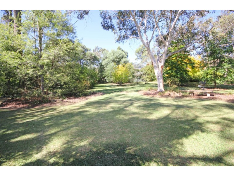 6 Ellendale Road, Kenthurst NSW 2156