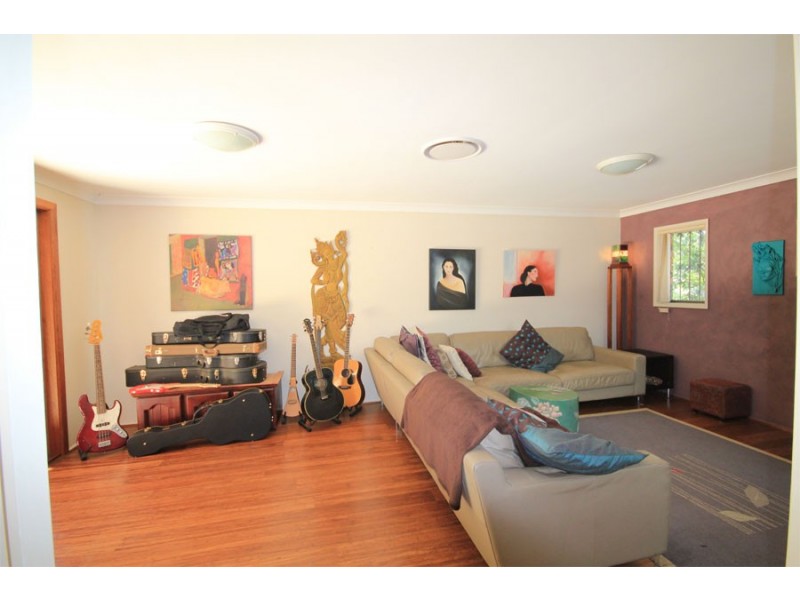 6 Ellendale Road, Kenthurst NSW 2156