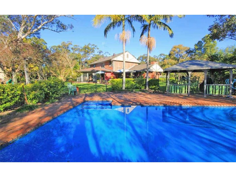 15 Garemyn Road, Middle Dural NSW 2158