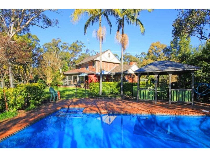 15 Garemyn Road, Middle Dural NSW 2158