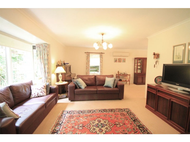 16 Arcadia Road, Galston NSW 2159