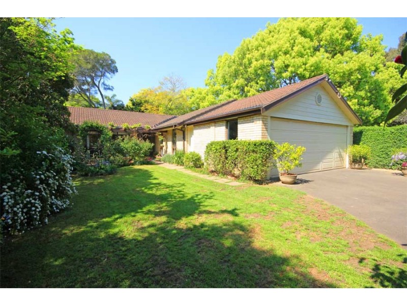 16 Arcadia Road, Galston NSW 2159