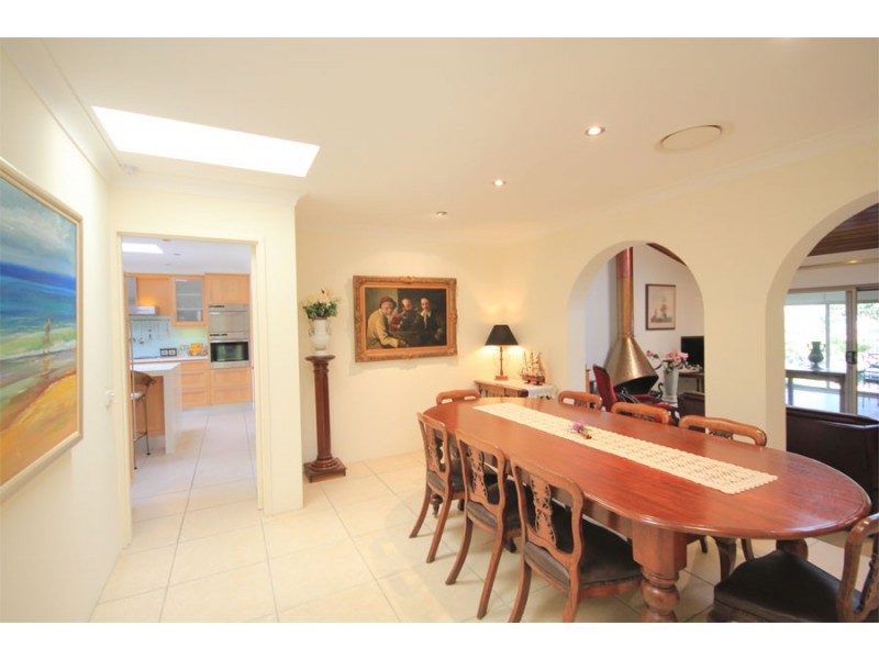 8 Mcleod Road, Middle Dural NSW 2158