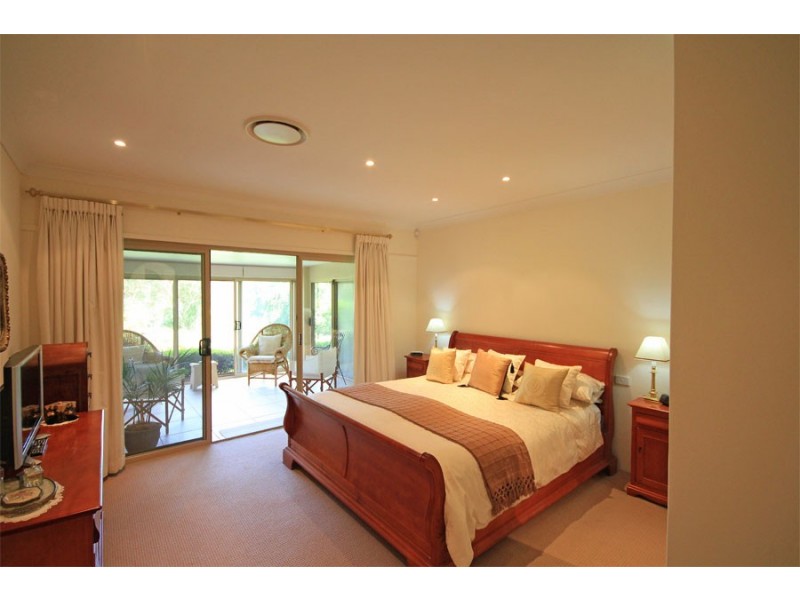 8 Mcleod Road, Middle Dural NSW 2158