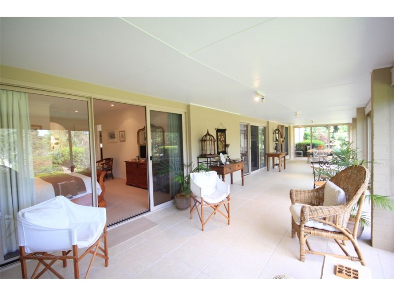 8 Mcleod Road, Middle Dural NSW 2158