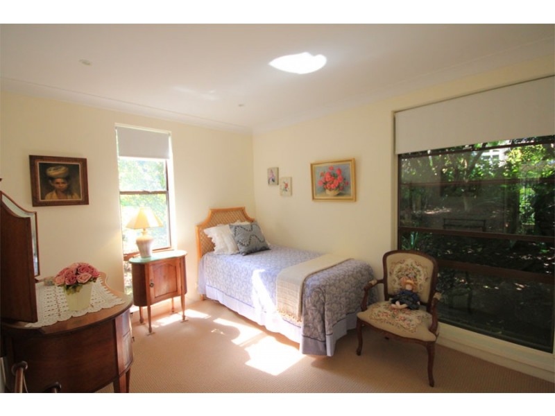 8 Mcleod Road, Middle Dural NSW 2158