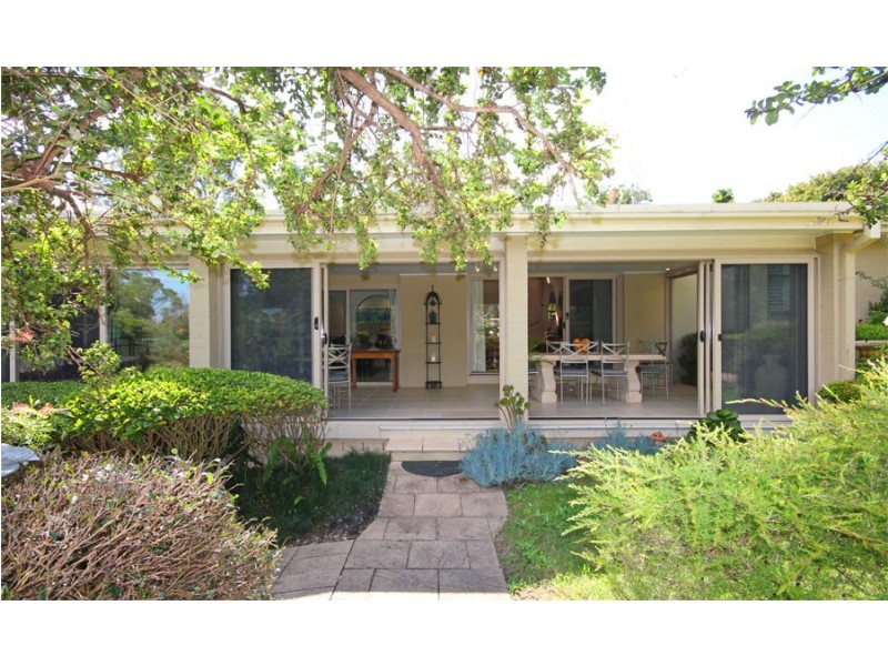 8 Mcleod Road, Middle Dural NSW 2158