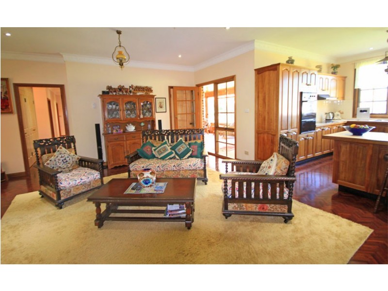 12 Bay Road, Arcadia NSW 2159