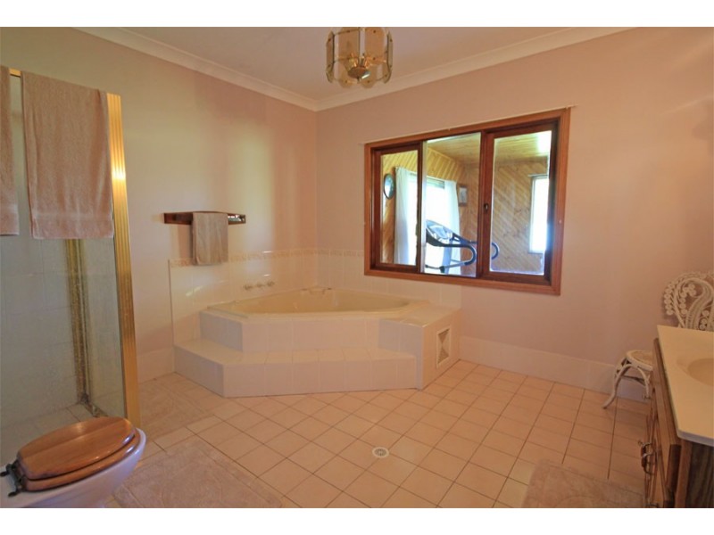 12 Bay Road, Arcadia NSW 2159