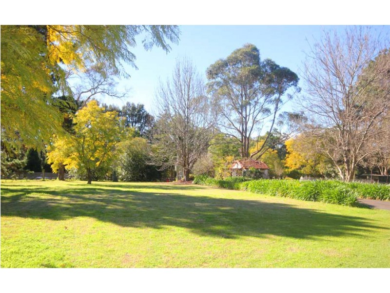 8 Bay Road, Arcadia NSW 2159