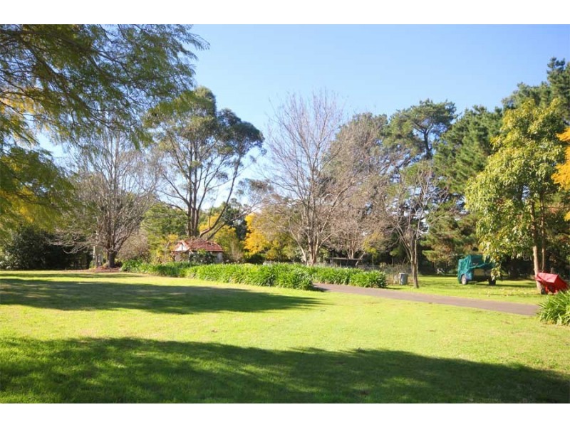 8 Bay Road, Arcadia NSW 2159