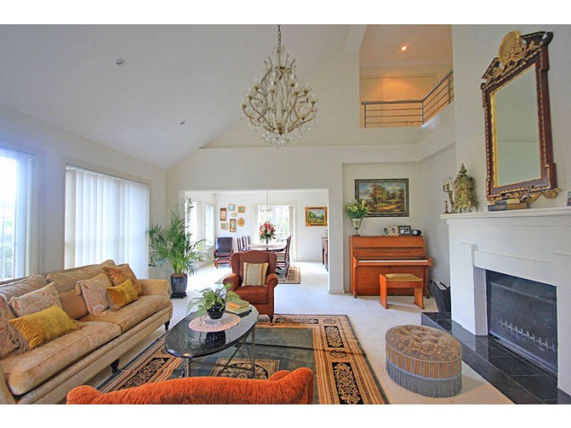 8 Parkcrest Place, Kenthurst NSW 2156