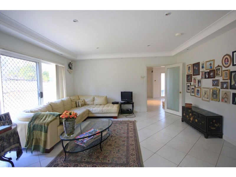 8 Parkcrest Place, Kenthurst NSW 2156