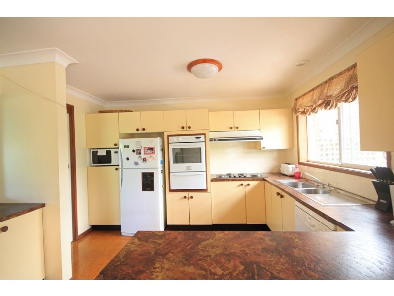 11 Nancy Place, Galston NSW 2159