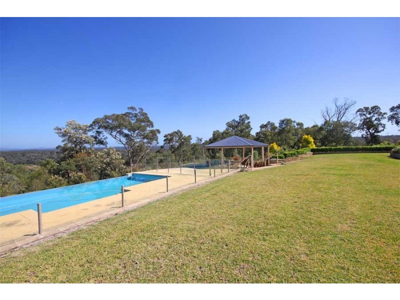 9 Charcoal Road, South Maroota NSW 2756