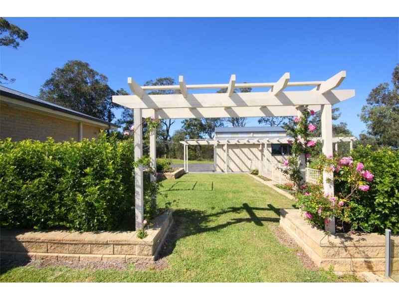 9 Charcoal Road, South Maroota NSW 2756
