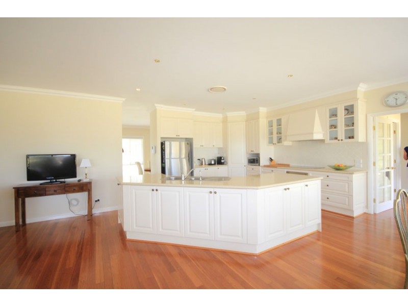 4 Charcoal Road, South Maroota NSW 2756