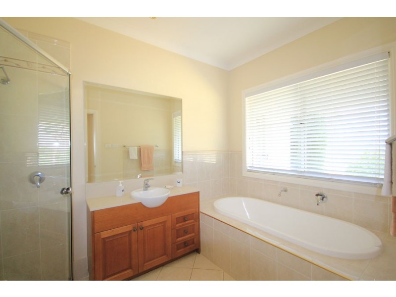 4 Charcoal Road, South Maroota NSW 2756