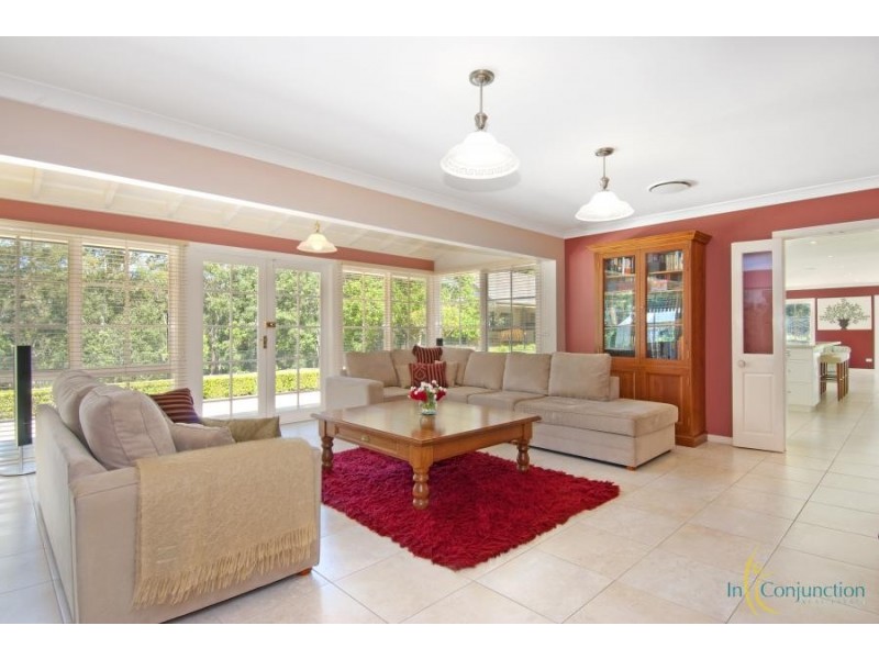 9 Cotswold Road, Dural NSW 2158