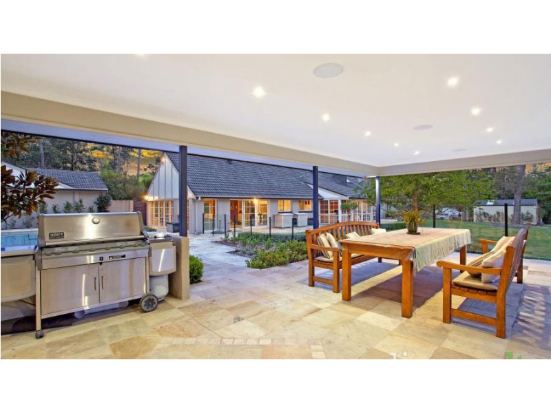 9 Cotswold Road, Dural NSW 2158
