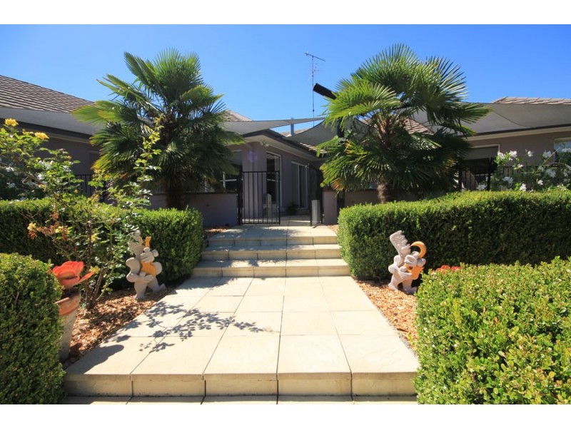 44 Sermelfi Drive, Glenorie NSW 2157