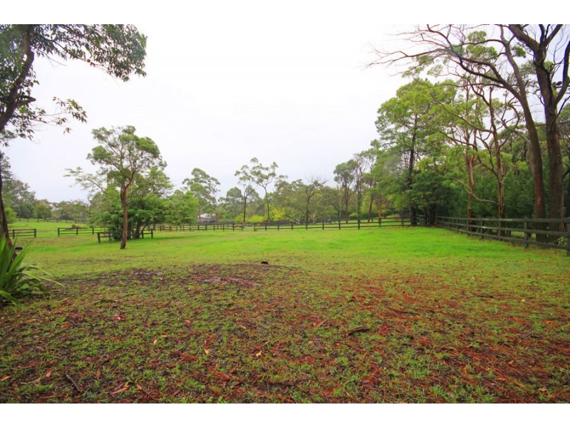 15-17 Nollands Road, Arcadia NSW 2159