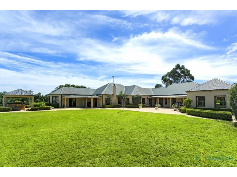 2 Blacks Road, Arcadia NSW 2159