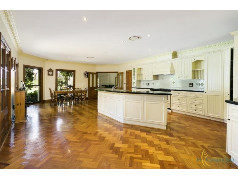 2 Blacks Road, Arcadia NSW 2159