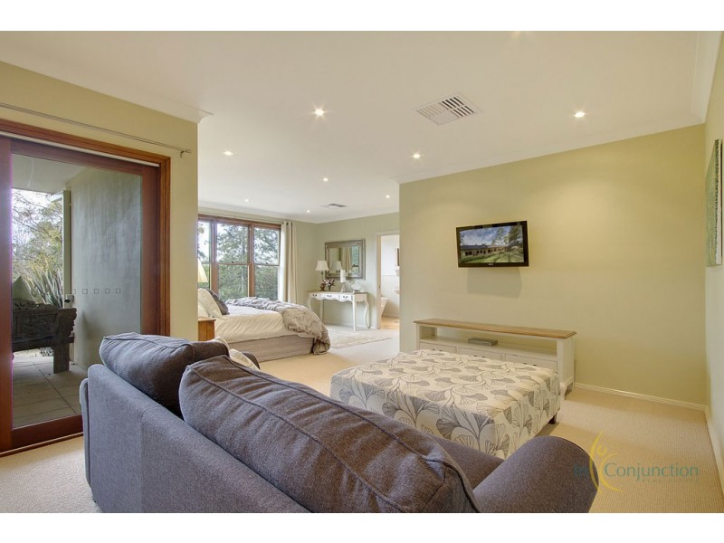 8 Campbell Road, Kenthurst NSW 2156