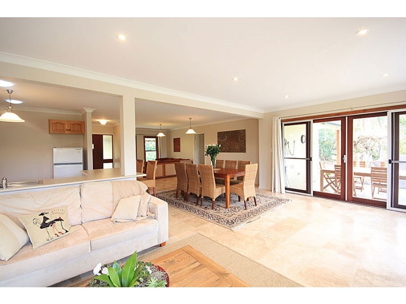 8 Campbell Road, Kenthurst NSW 2156