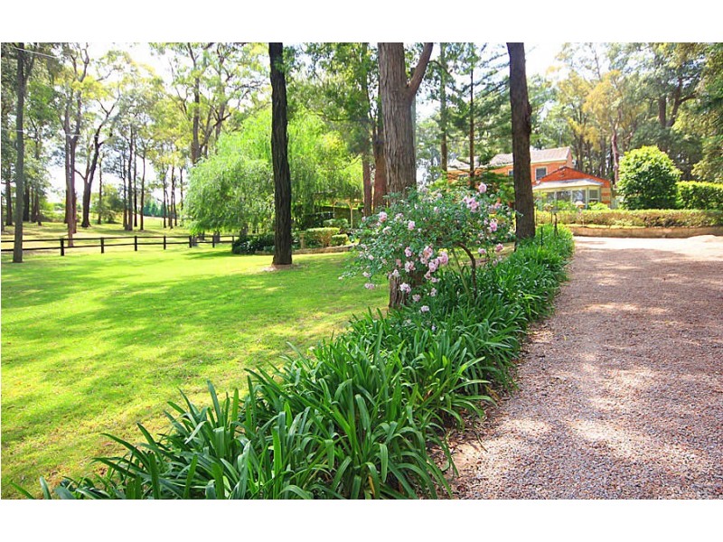 5 Geelans Road, Arcadia NSW 2159